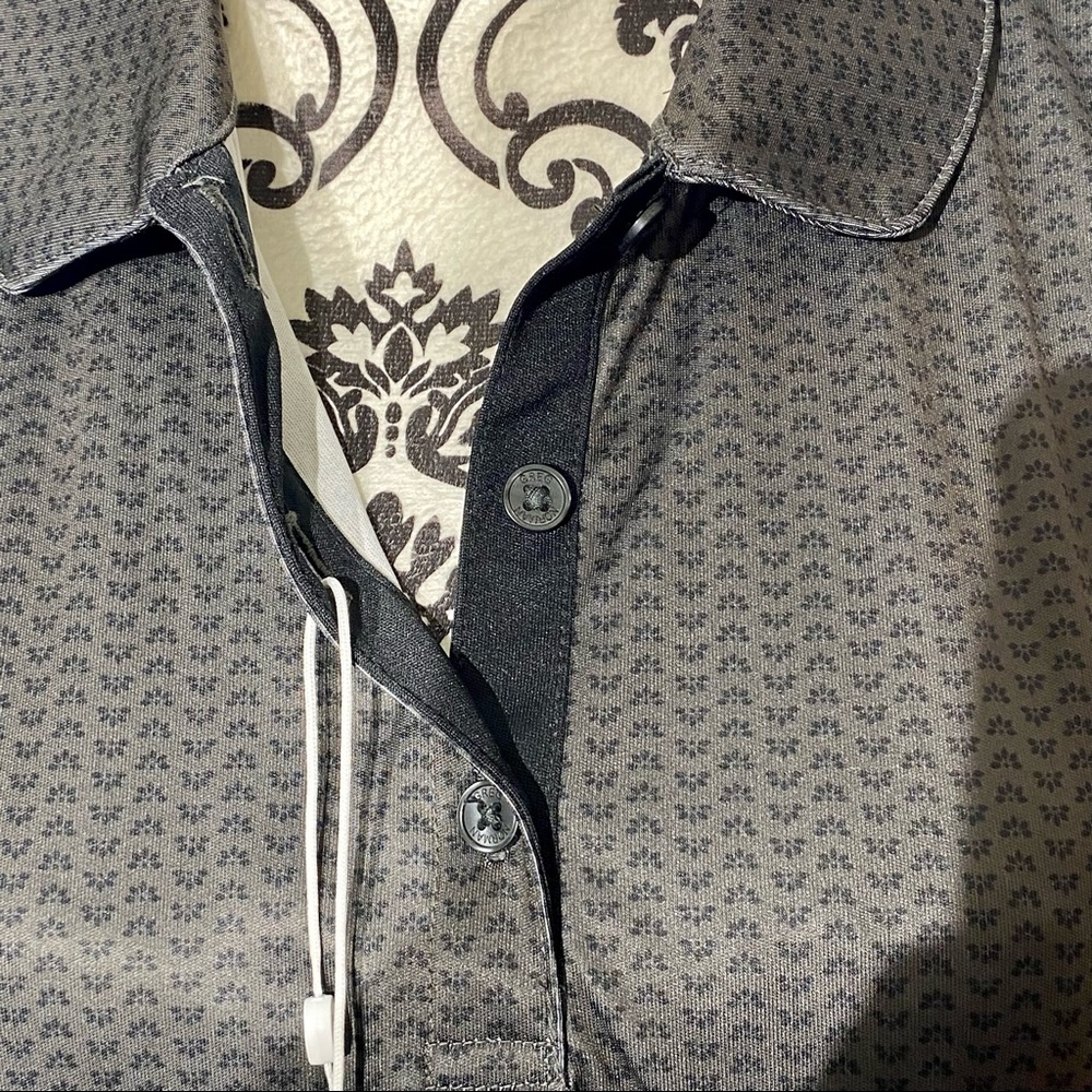 Greg Norman NWT Black Print Play Dry Sleeveless Polo Size XL - Picture 6 of 12